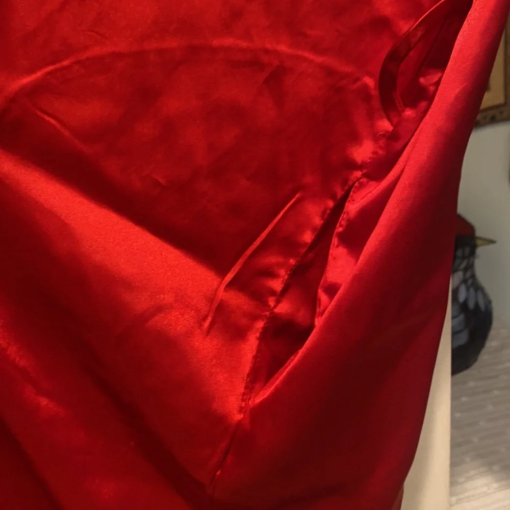 NWT Luvrobes Red Satiny Mid-Thigh Kimono Robe - Picture 6 of 8